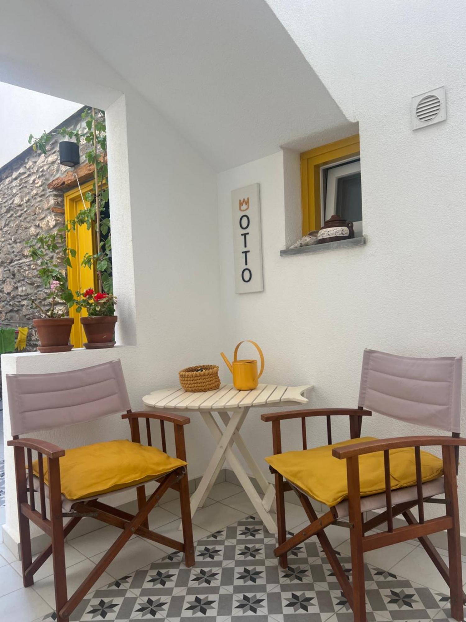 Οtto Apts Loutrá Buitenkant foto