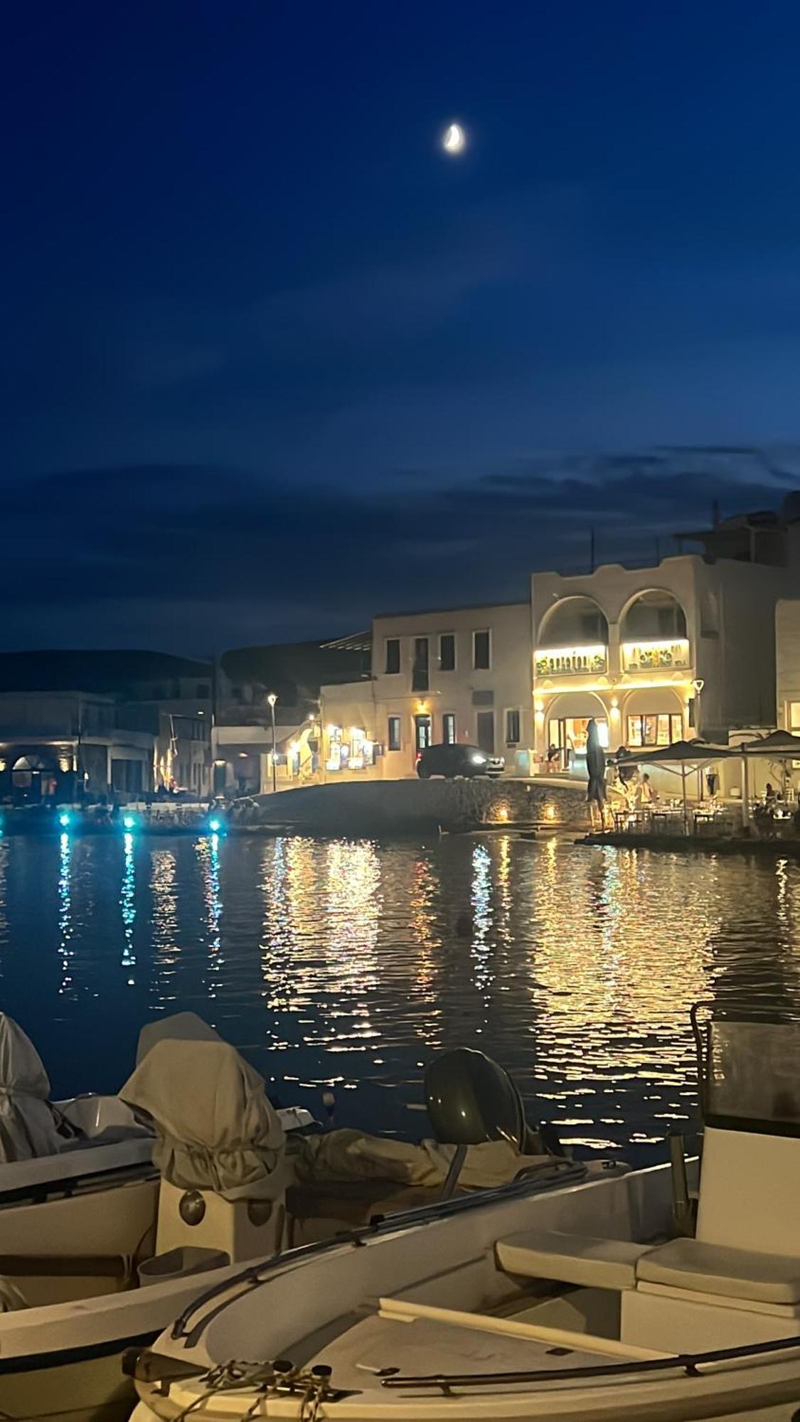 Οtto Apts Loutrá Buitenkant foto